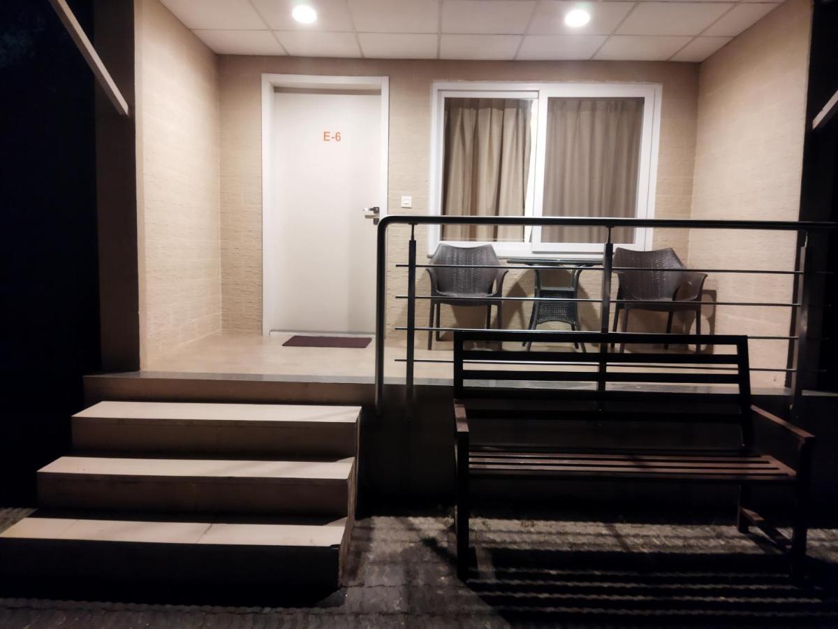 Savana Lake Resort Nashik Εξωτερικό φωτογραφία