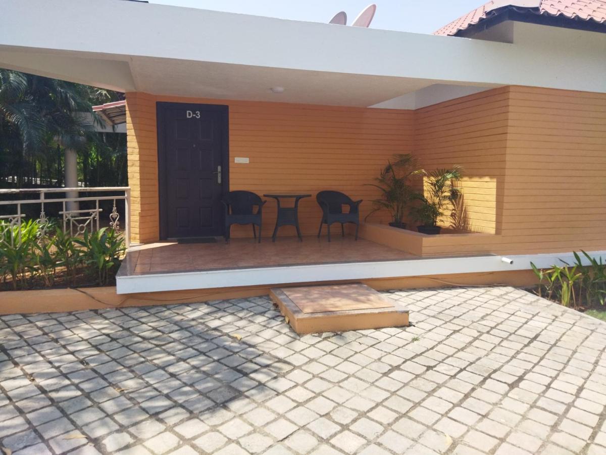 Savana Lake Resort Nashik Εξωτερικό φωτογραφία