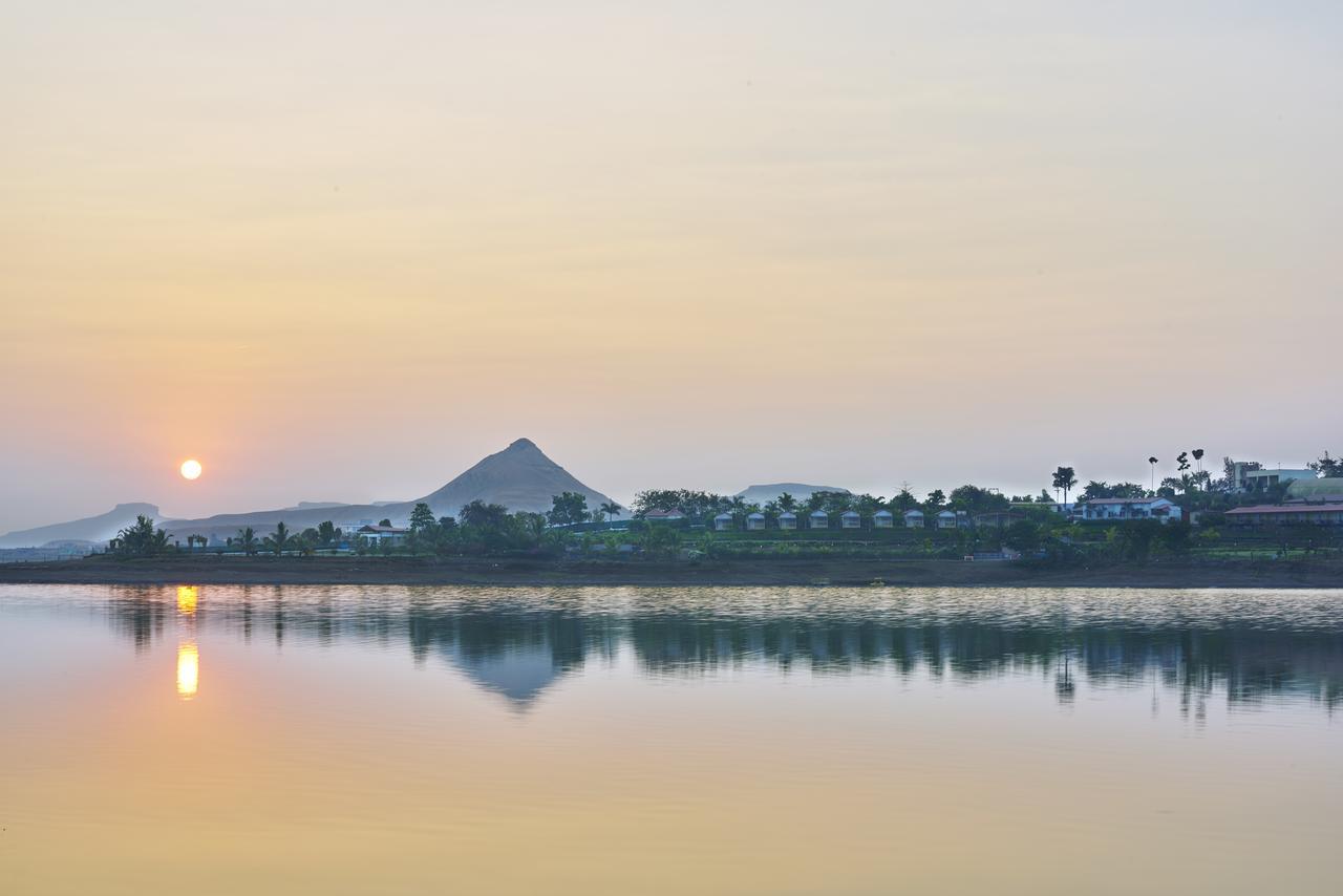 Savana Lake Resort Nashik Εξωτερικό φωτογραφία
