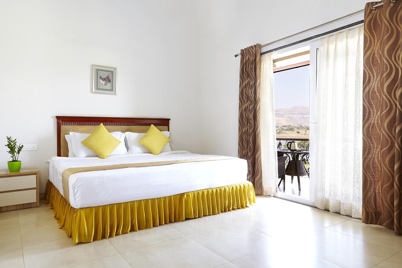 Savana Lake Resort Nashik Εξωτερικό φωτογραφία